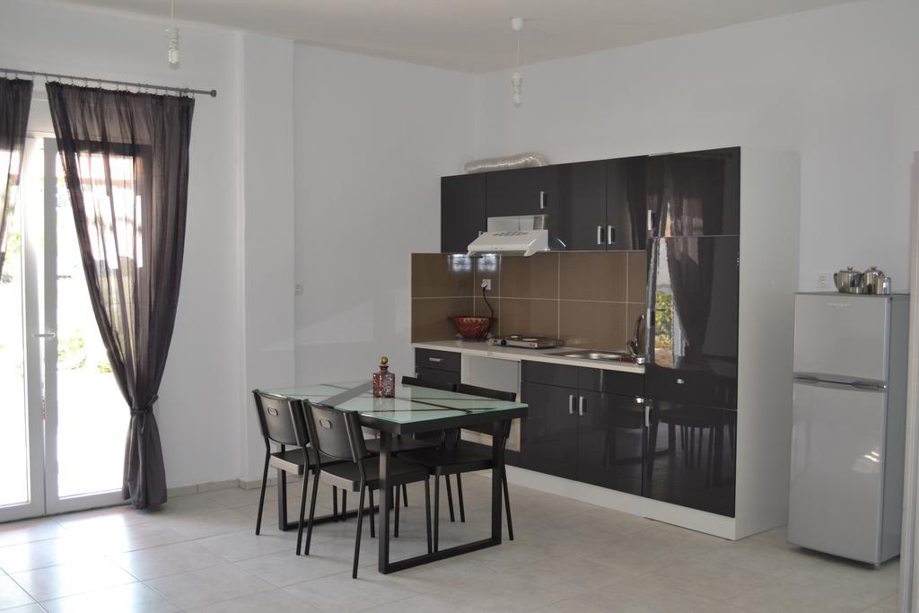 Alexandros Apartments Drepano (Argolis) Quarto foto